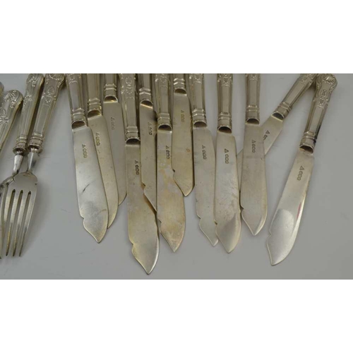 3 - GARRARD & CO. LTD A SET OF SILVER BLADED FISH KNIVES & FORKS FOR TWELVE, kings pattern handles, Shef... 