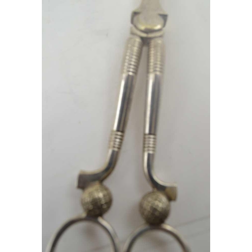 38 - A PAIR OF NOVELTY GRAPE SCISSORS, with golf club and ball modelled handles, a pair of claw cast tong... 