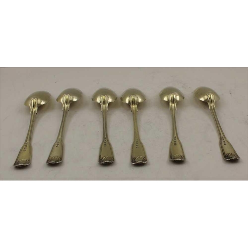 67 - WILLIAM SUMNER A SET OF SIX GEORGE III SILVER GILT TABLE / SOUP SPOONS, fiddle and scallop terminals... 