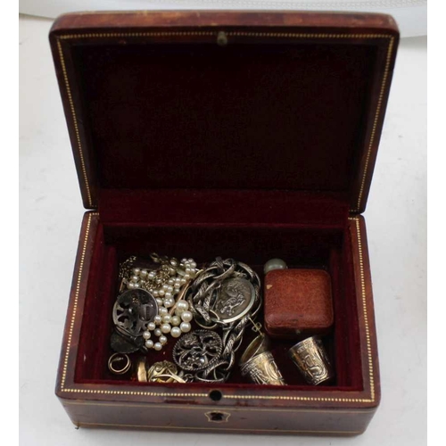 87 - THREE VARIOUS JEWELLERY BOXES CONTAINING AN ASSORTMENT OF COSTUME JEWELLERY, to include a pearl neck... 