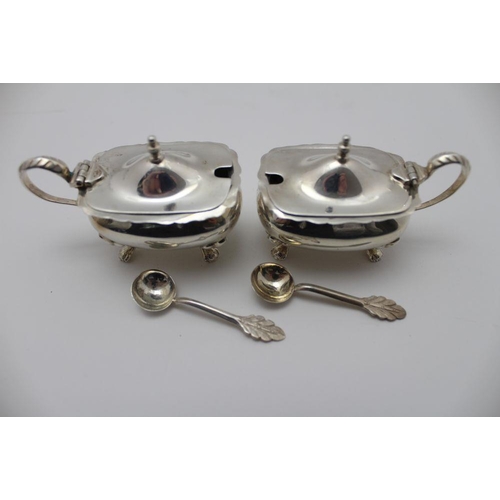 15 - Synder & Beddoes, Two silver pepper pots and two silver lidded mustards (without liners), Birmingham... 