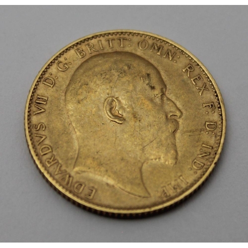 80 - A 1910 gold full sovereign 