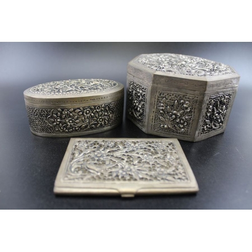 148 - A collection of five various silver napkin rings, combined weight: 103g, together with two Eastern d... 