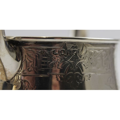 19 - John Samuel Hunt, a Victorian silver porringer, London 1864, 324g