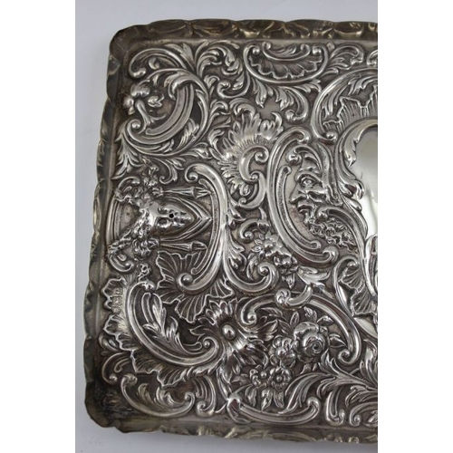 34 - William Comyns, a Victorian silver tray, London 1900, 288g