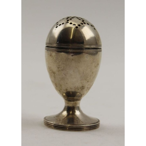 59 - Charles Chesterman II, A George III pepper pot, London 1803, 46g