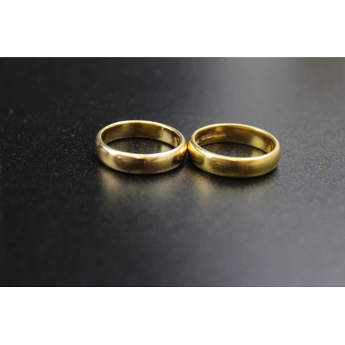 100 - Two 22ct gold wedding bands combined weight: 16g