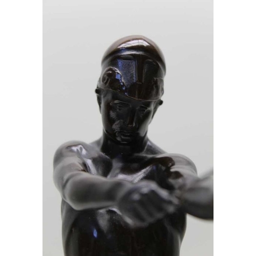 134 - After the Antique, bronze of Classical archer, stringing a bow, on polished marble base, 32cm high