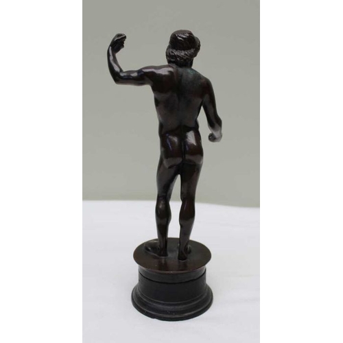 139 - After the Antique, a bronze standing male figure on plinth base, 21.5cm high