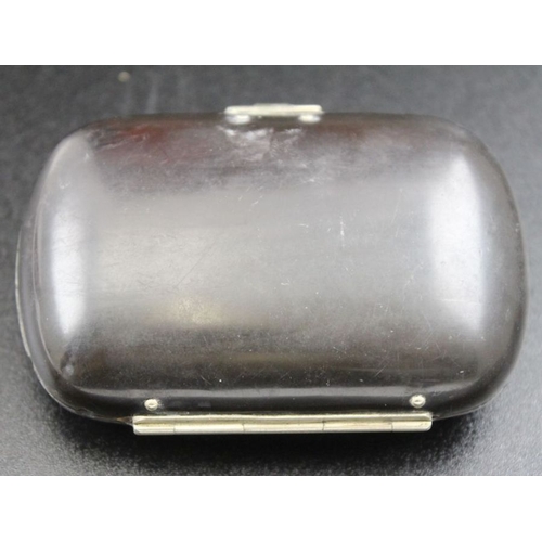 168 - A Victorian oval ebony purse with blue lining, inlaid shield 7 x4.5cm