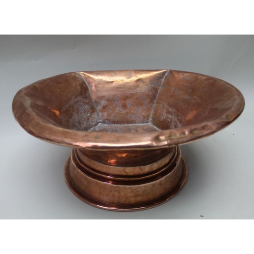 174 - A quantity of antique copper, foot warmer, hot water bowl, tap and cistern