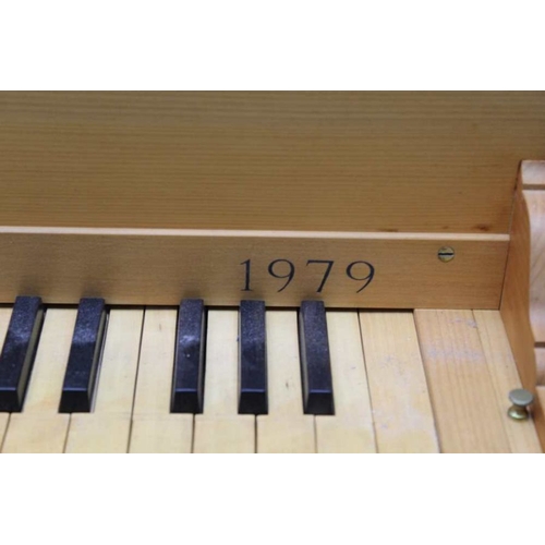 485 - A Malcolm Rose Italian reproduction Virginal / spinet with the strings parallel to the keyboard toge... 