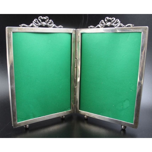 52 - A Victorian hinged silver photo frame, to display four photographs, 17cm x 11cm, Birmingham 1899