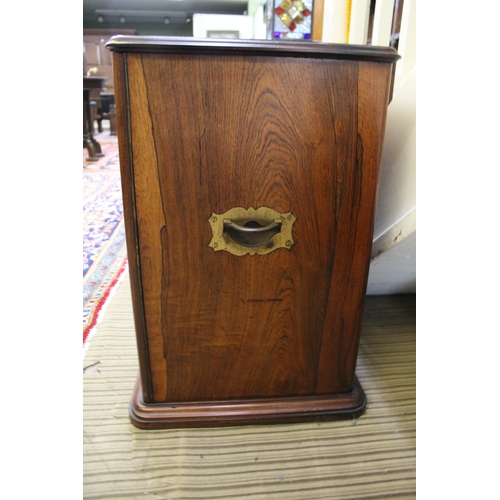 417 - A late 19th / early 20th century rosewood table top canteen for cutlery & other silverware's, the tw... 