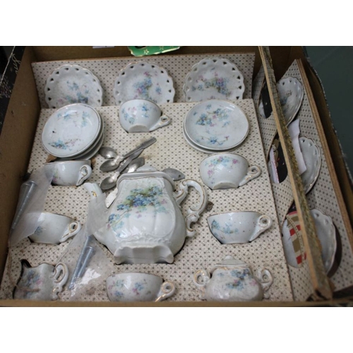 26 - A boxed dolls tea set