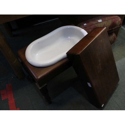 175 - A 19th century mahogany bidet