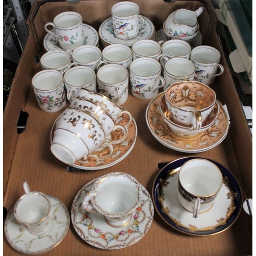 36 - A selection of tea & coffee wares to include Aynsley