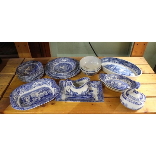 170 - A selection of Spode's Italian table wares.