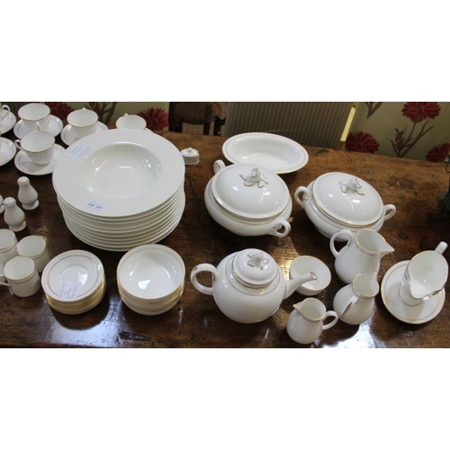 215 - An extensive Royal Worcester Contessa patterned tea, coffee & dinner service, together with a select... 