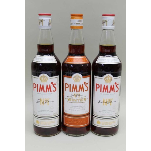 531 - Pimm’s No. 1, 25%, 2 bottles 

Pimm’s No. 3 Winter, 25%, 1 bottle (3)