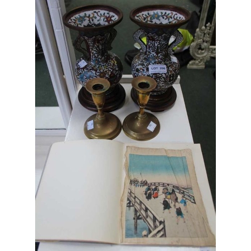 206 - A pair of oriental cloisonné vases with twin handles and plain wood stands together with a pair of b... 