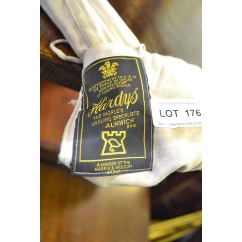 Lot 176       