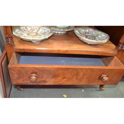 212 - A Regency period mahogany what - not with a single drawer to the base 141cm excluding turned finials