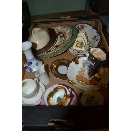 228 - Box of mixed china