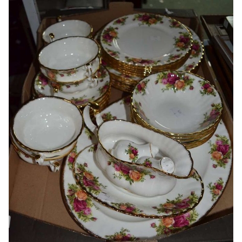 469 - A box of Royal Albert Old Country Roses dinnerware