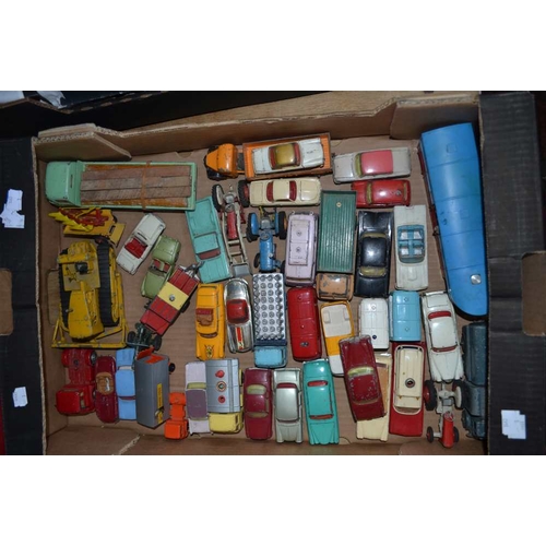 523 - Collection of models to include Dinky, Corgi etc