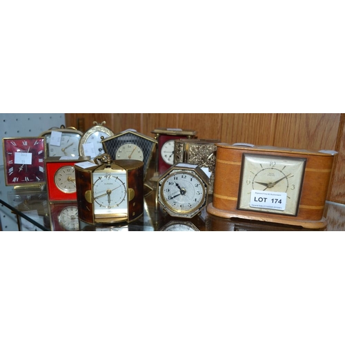 174 - A selection of ten small clocks