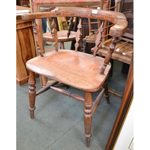 208 - A 19th century elm horseshoe backed Country chair