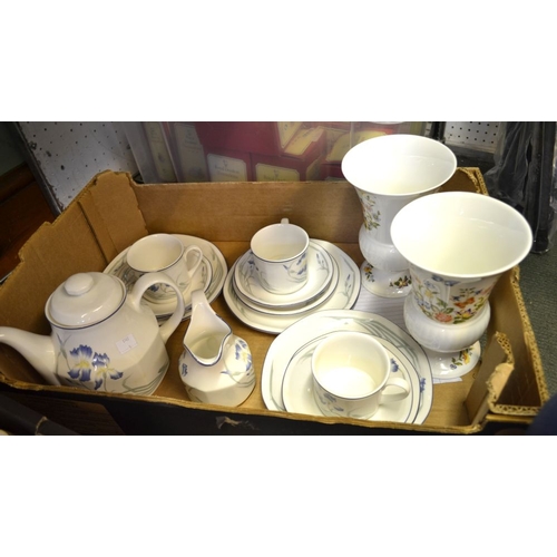 256 - Royal Doulton 'Minerva' teaware and a pair of Aynsley vases