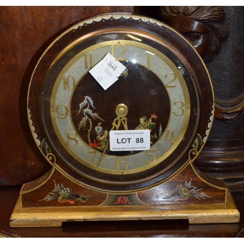 88 - A chinoiserie decorated mantel clock