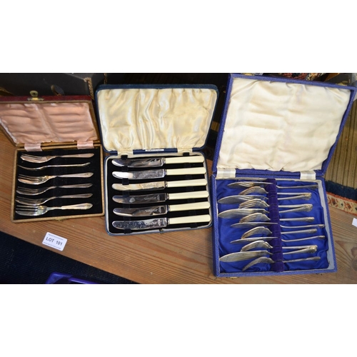 99 - Box of table cutlery various