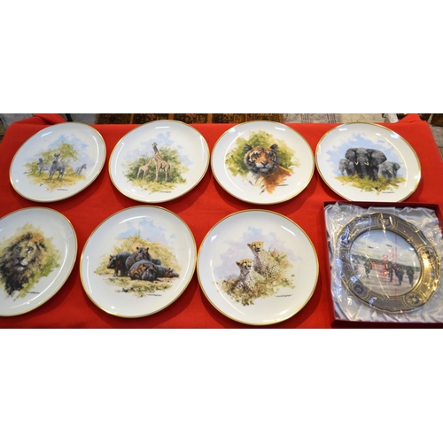 115 - Seven Wedgwood 'David Shephard' Ltd Edn plates and a boxed Spode plate