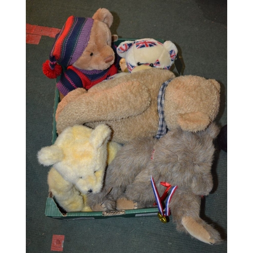 142 - A box of collectors teddy bears to include famous brands - some dated