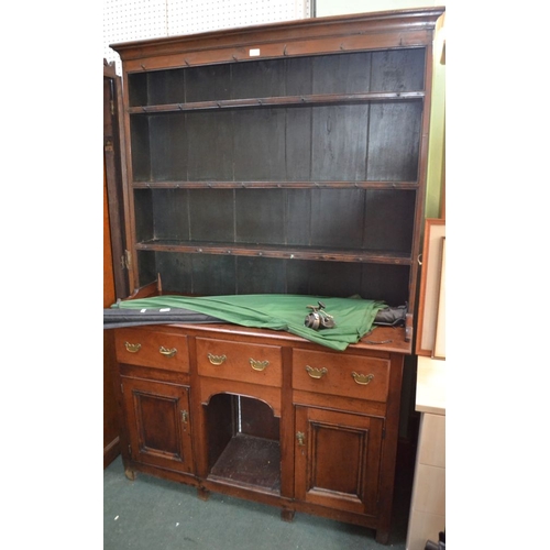 176 - 19th century small sized walnut dresser with plate rack back