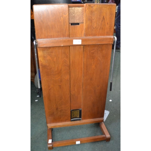 190 - An early example wooden framed Corby Trouser press