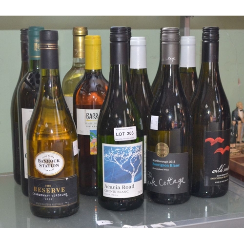 203 - 12 bottles mixed white wines New Zealand, etc