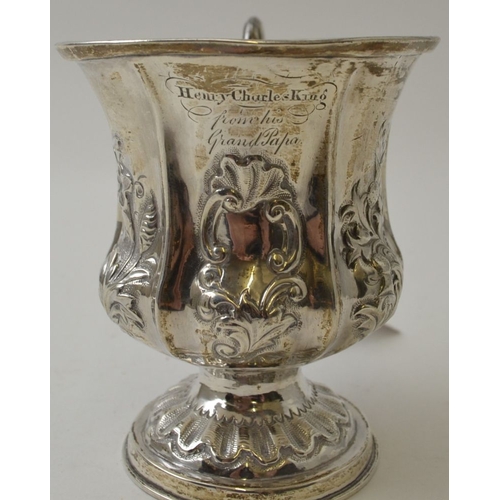 19 - William Hewitt, A Victorian embossed silver mug, London 1838, weight: 138g