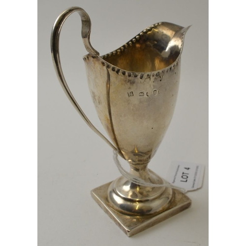 4 - George Smith and Thomas Haytor, An 18th century silver pedestal cream jug, London 1794, weight: 92g