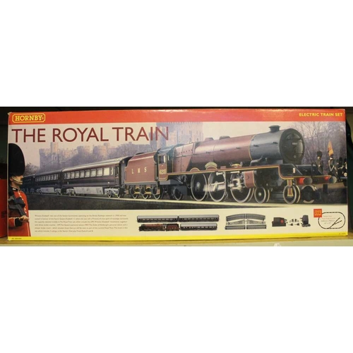 10 - Boxed Hornby OO 'The Royal Train Set'