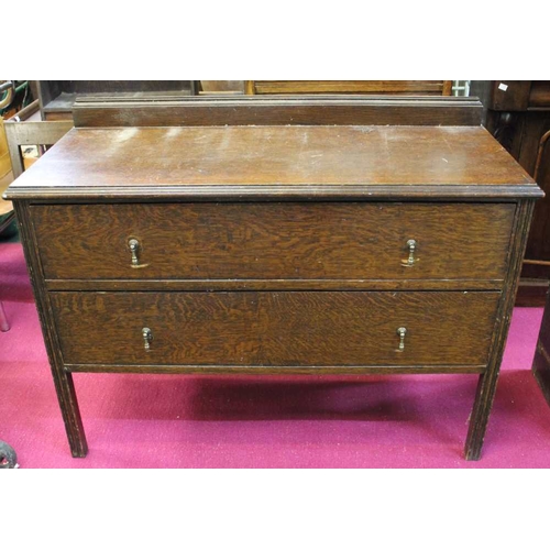 120 - Oak two drawer chest