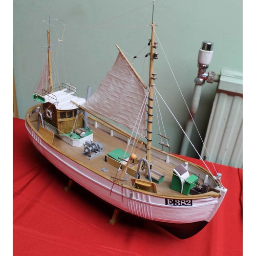 143 - A wooden model boat, Nordsokutter 