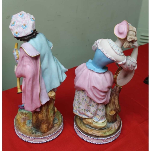 162 - A pair of Chantilly French bisque porcelain figurines, musicians, the man with bagpipes, the lady wi... 