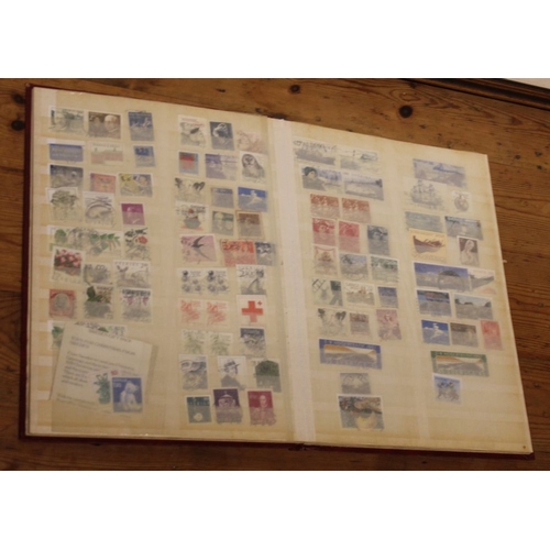 76 - Stockbook, clean condition approx 630 different Swedish stamps, all periods good catalogue value