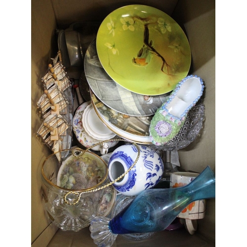 170 - A box of china and glass wares