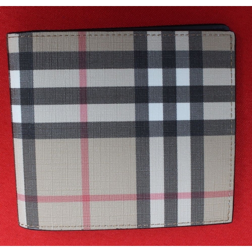 331 - Burberry wallet, boxed