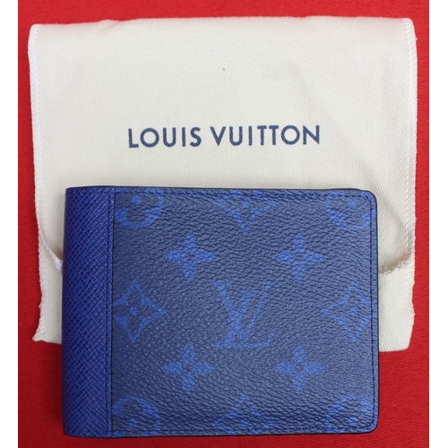 326 - Louis Vuitton wallet, boxed